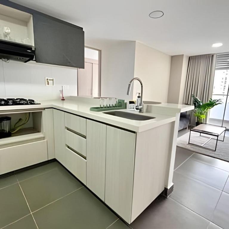 Apartamento con Vista a la Ciudad Sabaneta - Apartamento de 2 dormitorios - 12