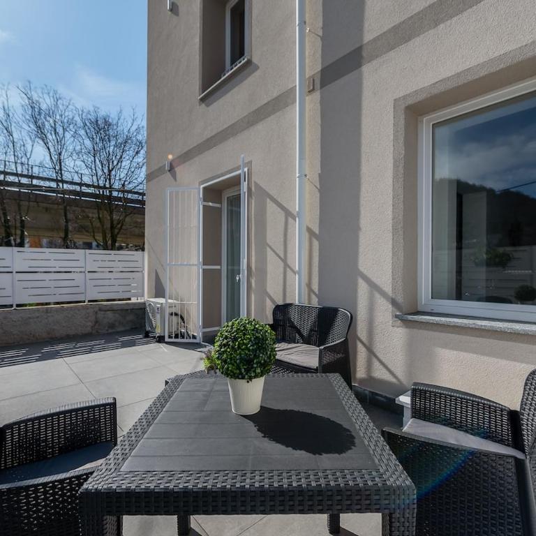 KeyRoom Patio & Parking near Lake Como - Ferienhaus - 8