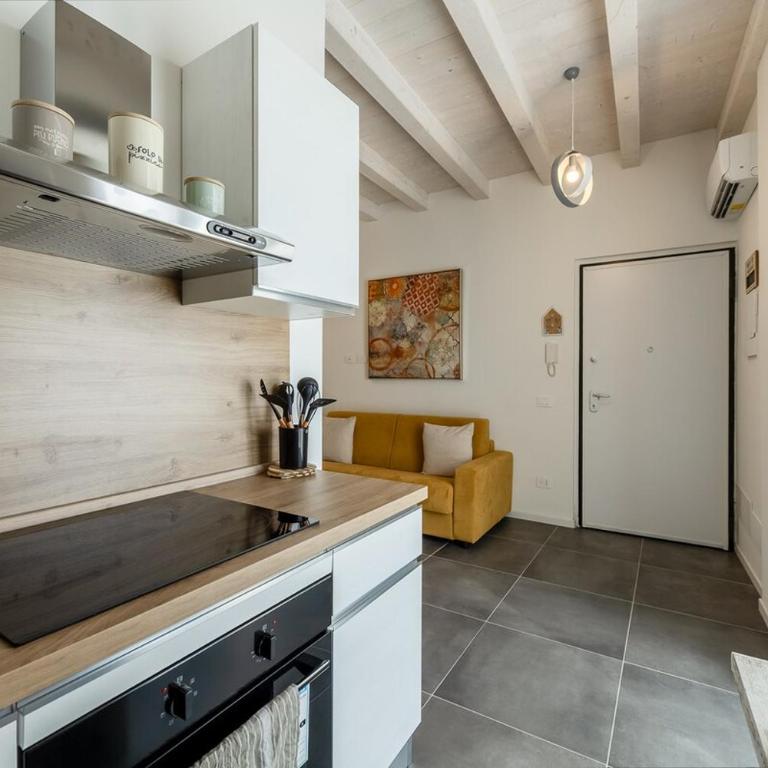 KeyRoom Patio & Parking near Lake Como - Ferienhaus - 12