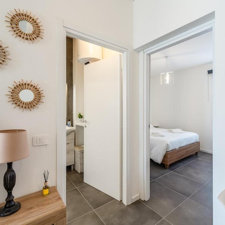 KeyRoom Patio & Parking near Lake Como - Ferienhaus - 14