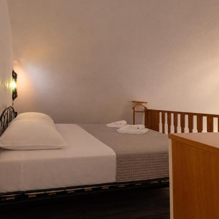 Palazzo Cesare - URANIA - One-Bedroom Apartment - 5