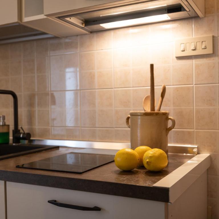 Palazzo Cesare - URANIA - One-Bedroom Apartment - 16