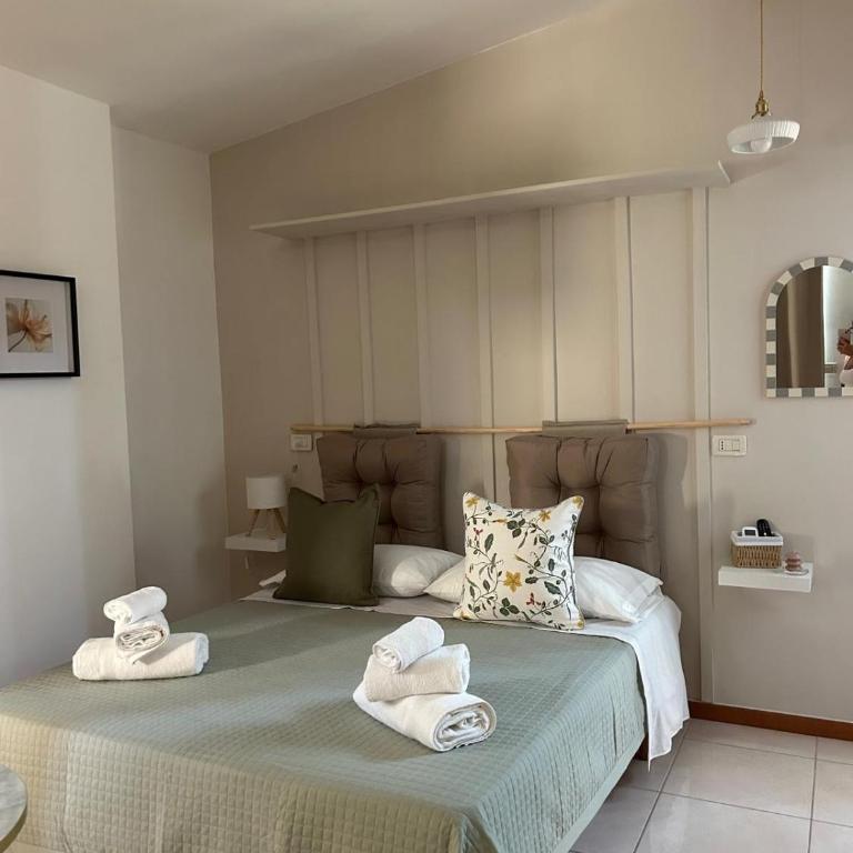 Iris B&B - Chambre Double Deluxe avec Balcon - Vue sur Mer - 1