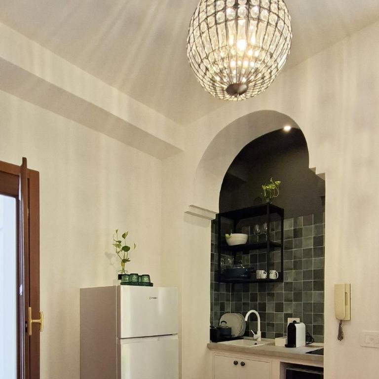 Medina House & Terrace in the Historic Center of Palermo - One-Bedroom Apartment - 3