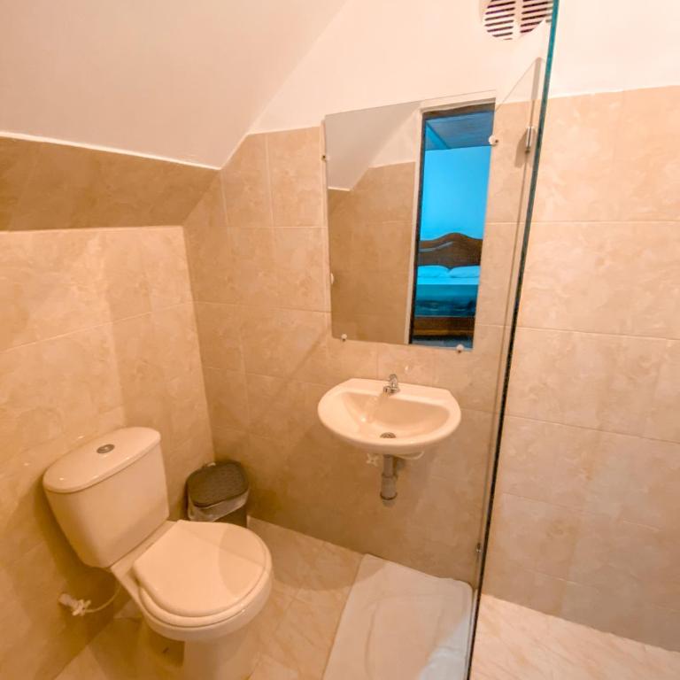 La Rosa Náutica Club - Twin Room - 4