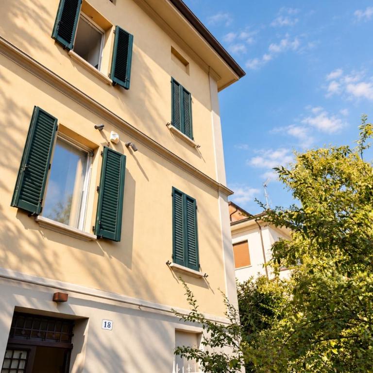 Attico in villa storica tra i colli e il centro, vicino ad Ospedale Rizzoli - Appartamento con 1 Camera da Letto - 7