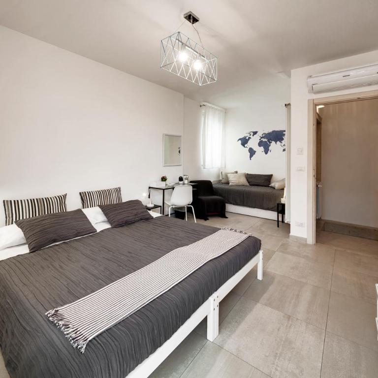 Civico 7 - Ragusa Centro - Camera Matrimoniale con Bagno Privato - 1