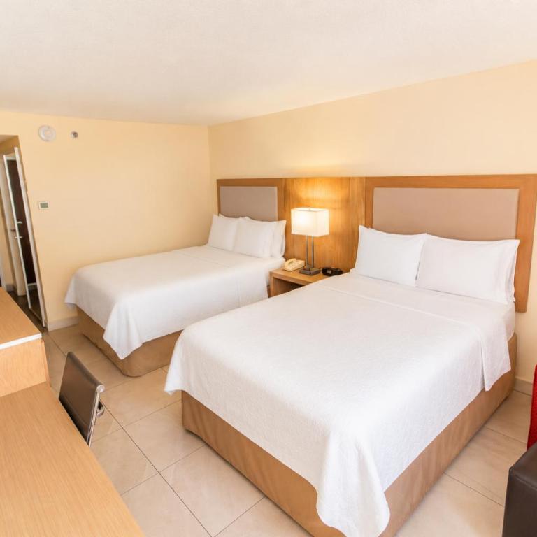 Hampton Inn Monterrey-Airport - Habitación para no fumadores - 2 camas grandes - 3