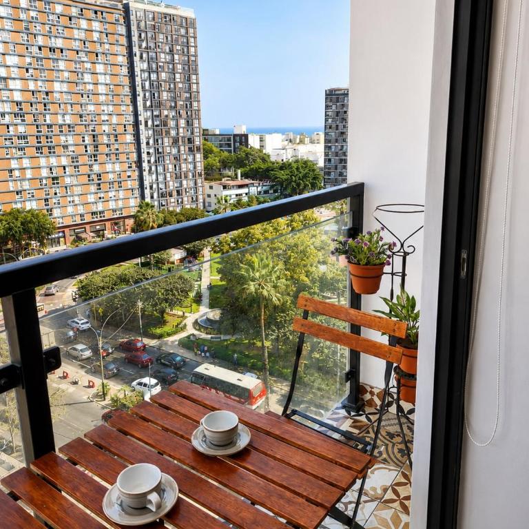 Modern Barranco Studio with Balcony & City View - Apartamento de 1 dormitorio - 13