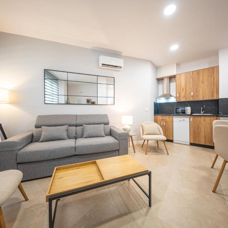 Geysotur AT Puerta Sevilla - Apartamento de 2 dormitorios - 12