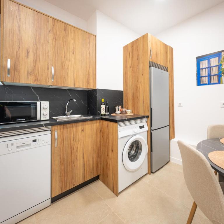 Geysotur AT Puerta Sevilla - Apartamento de 2 dormitorios - 13