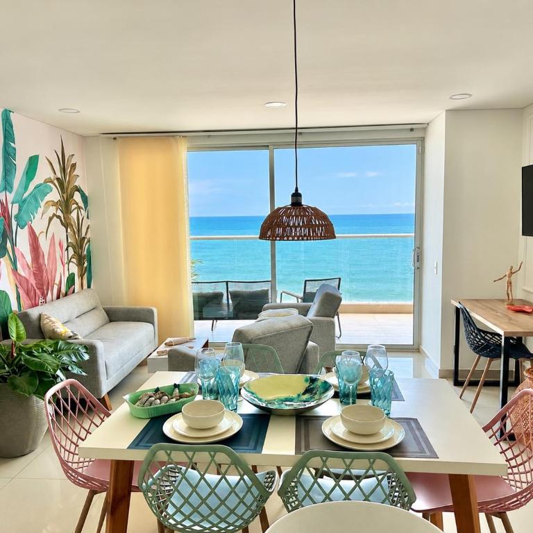 Relax & Sunsets,near beach & historic center - Three-Bedroom Apartment - 30