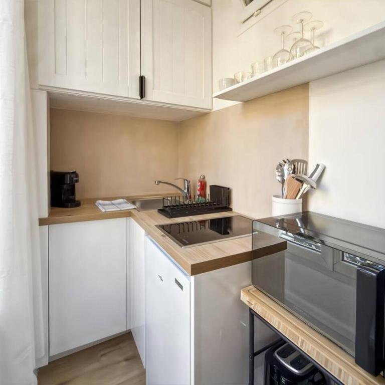 STUDIO CHIC ET RENOVE PRES DU CANAL SAINT MARTIN - Appartement - 8