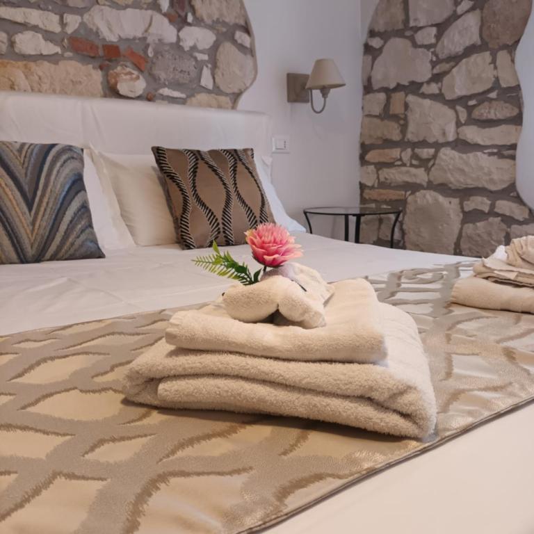 UNIQUE ROOMS - Camera Matrimoniale con Bagno Privato - 25