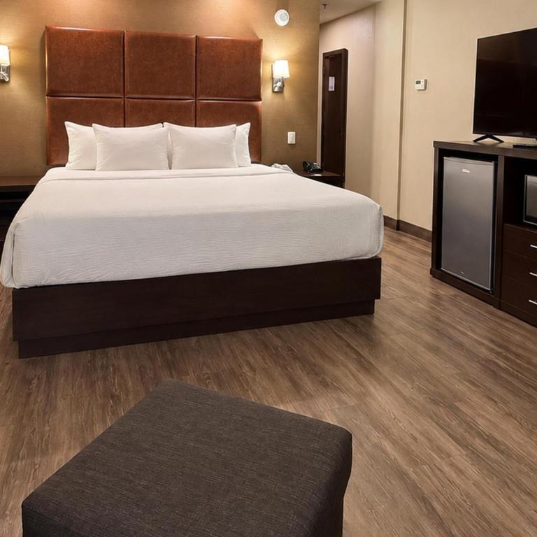 Best Western PREMIER Monterrey Aeropuerto - Habitación - 1 cama extragrande - No fumadores - 7