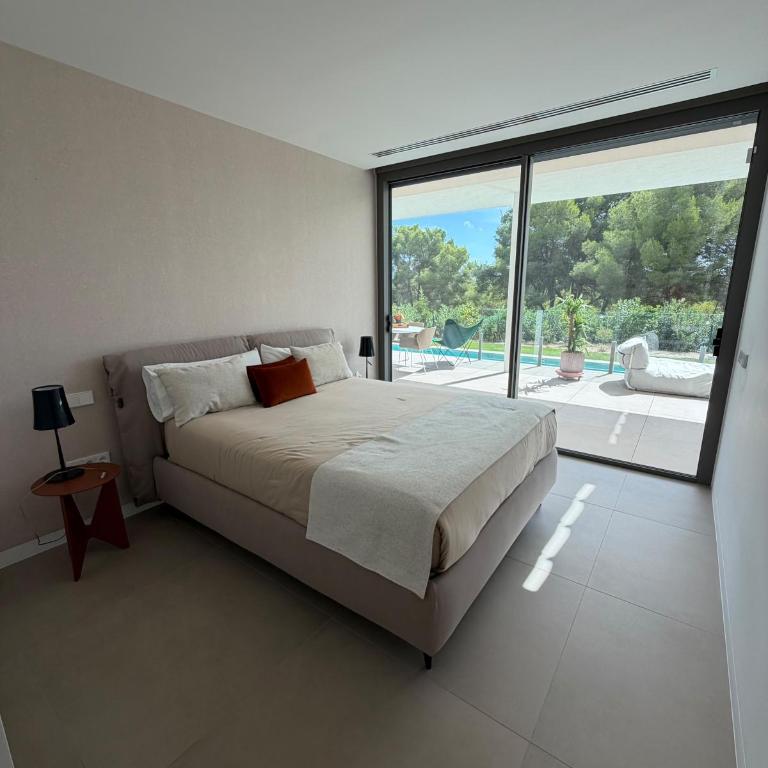 LIMA 18, Las Colinas Golf, 20m Heated Pool, EV - Maison de Vacances 3 Chambres - 67