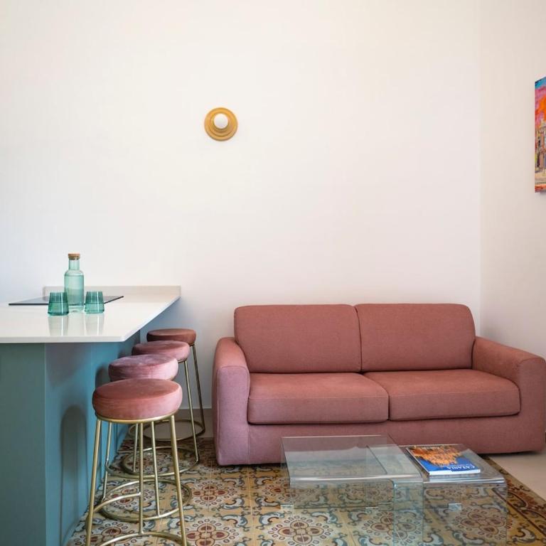 Etnicastay - Renovated historic apartment - Walk to via Etnea - Appartement 3 Chambres - 1