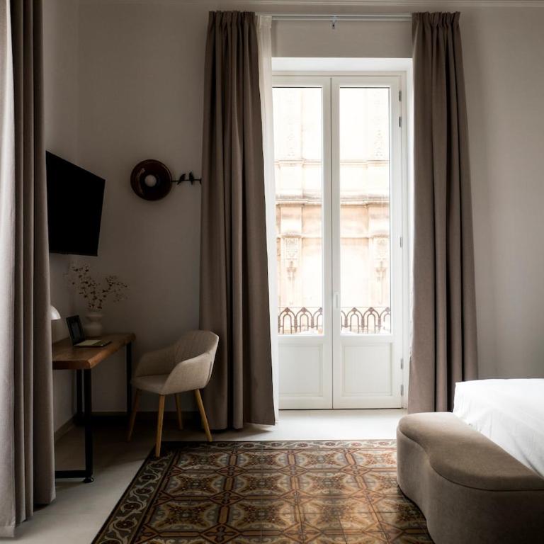 Etnicastay - Renovated historic apartment - Walk to via Etnea - Appartement 3 Chambres - 20