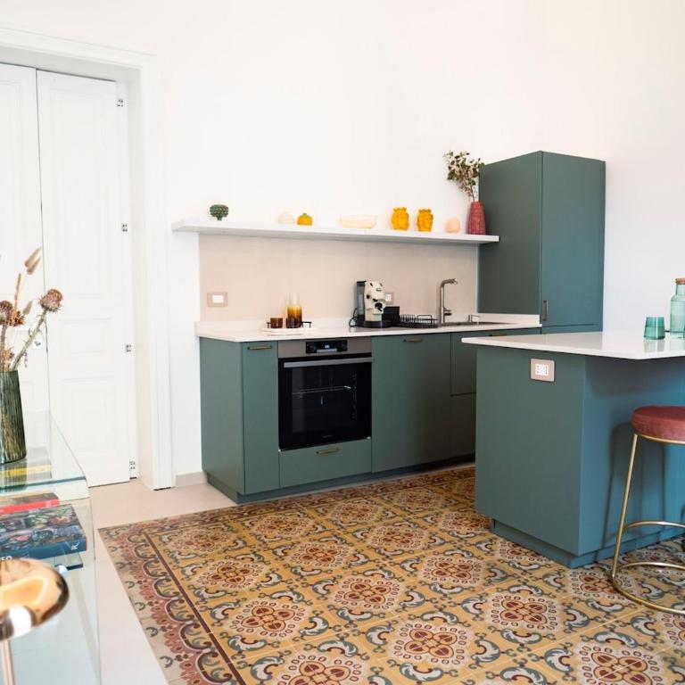 Etnicastay - Renovated historic apartment - Walk to via Etnea - Appartement 3 Chambres - 57