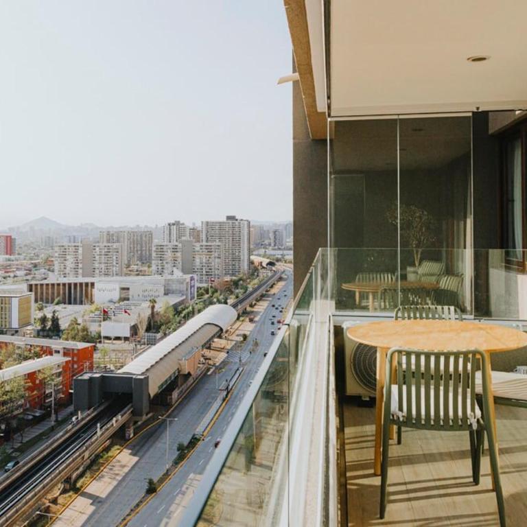 Atardecer sobre Santiago, Parking y Metro - Two-Bedroom Apartment - 34