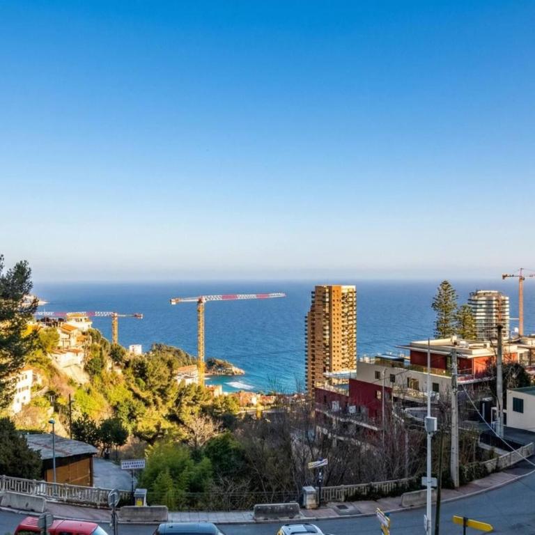 Monaco Sea-View Villa with Jacuzzi - Vacation Home - 36