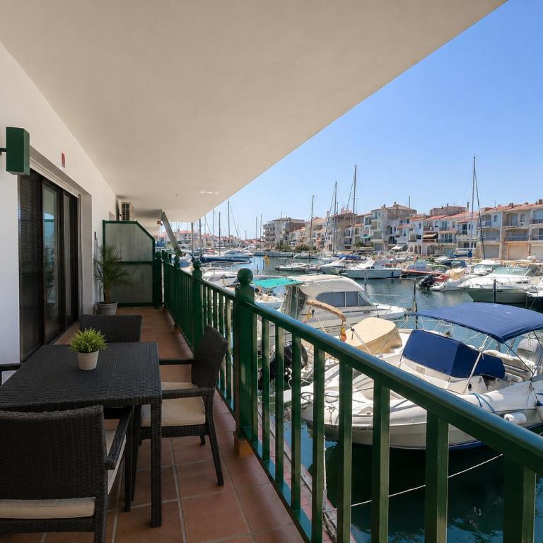Apartamento junto al Canal - Apartamento de 1 dormitorio con balcón y vistas al agua - 4