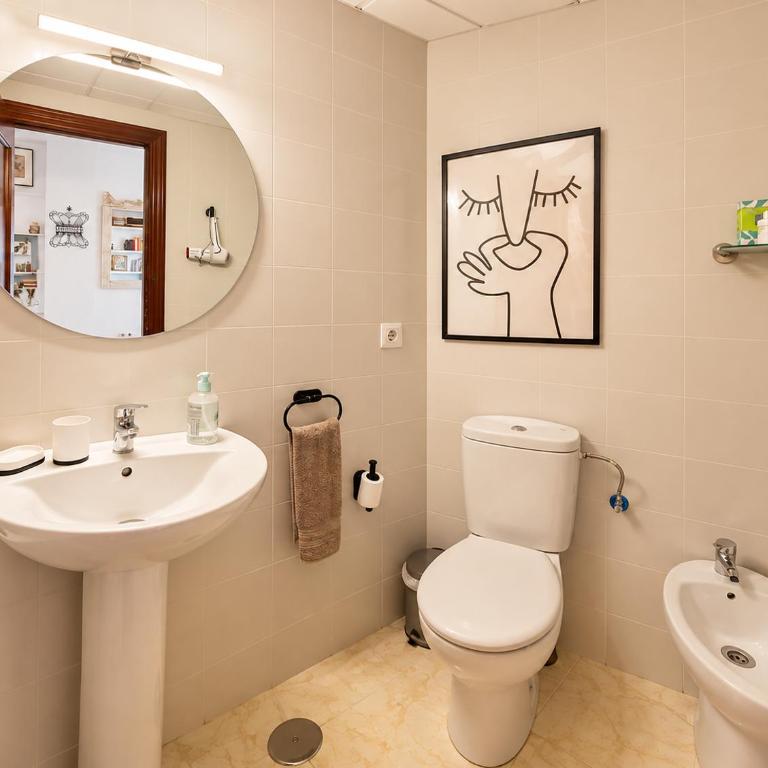 Ático luminoso con terraza de 28 m con plaza garaje a 9mn del centro - Apartamento de 1 dormitorio - 12