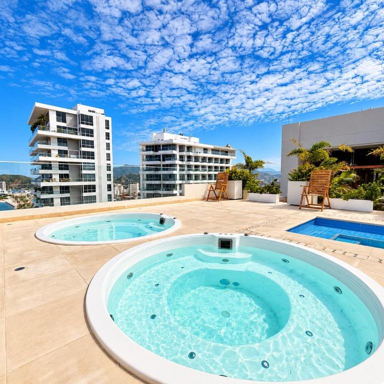 Eira by Colproperty Management - Studio with Balcony - 5