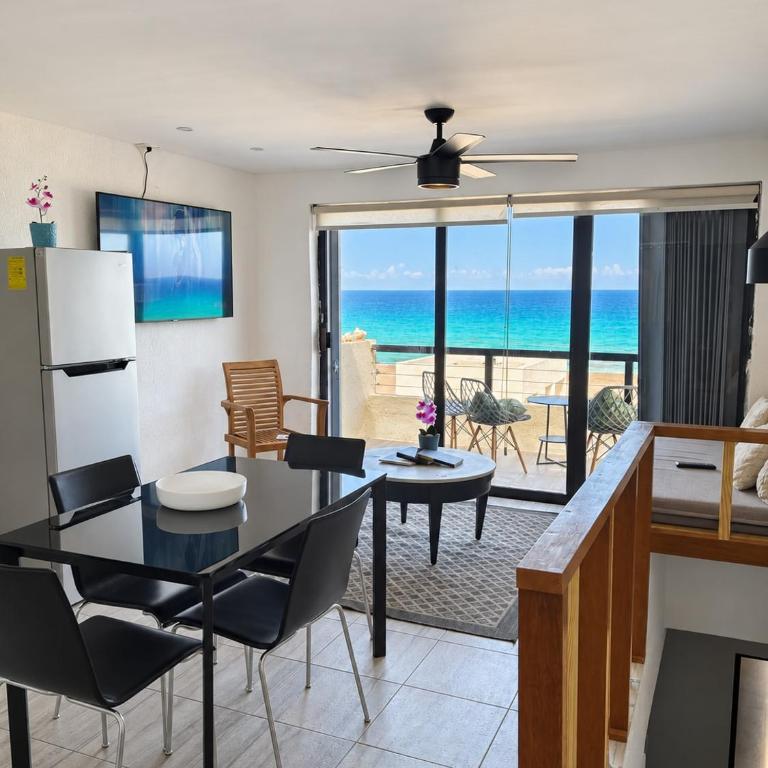 Cozy 2 Bedroom Ocean Front Condo, 3 pools, balcony - Apartamento de 2 dormitorios con vistas al mar - 7