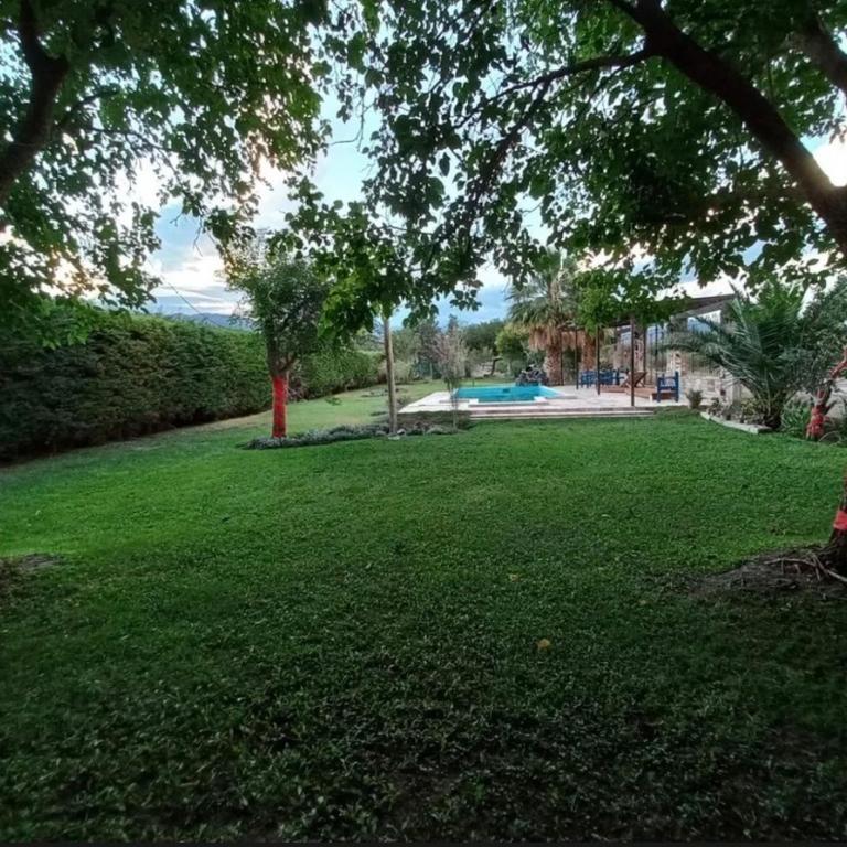 Casa quinta en Pocito, Confort, paz y naturaleza - Casa de 3 dormitorios - 2