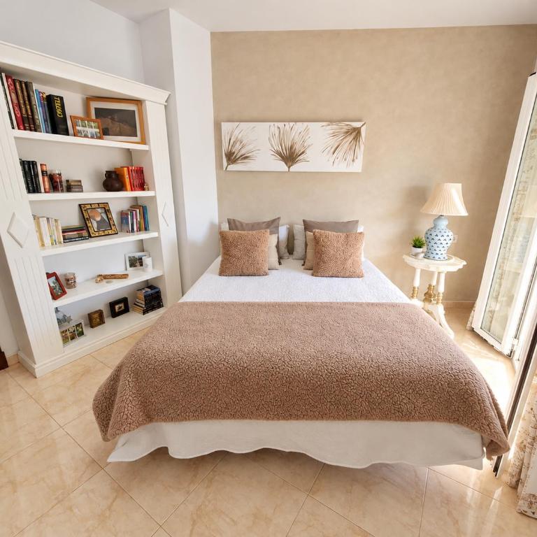 Ático luminoso con terraza de 28 m con plaza garaje a 9mn del centro - Apartamento de 1 dormitorio - 18