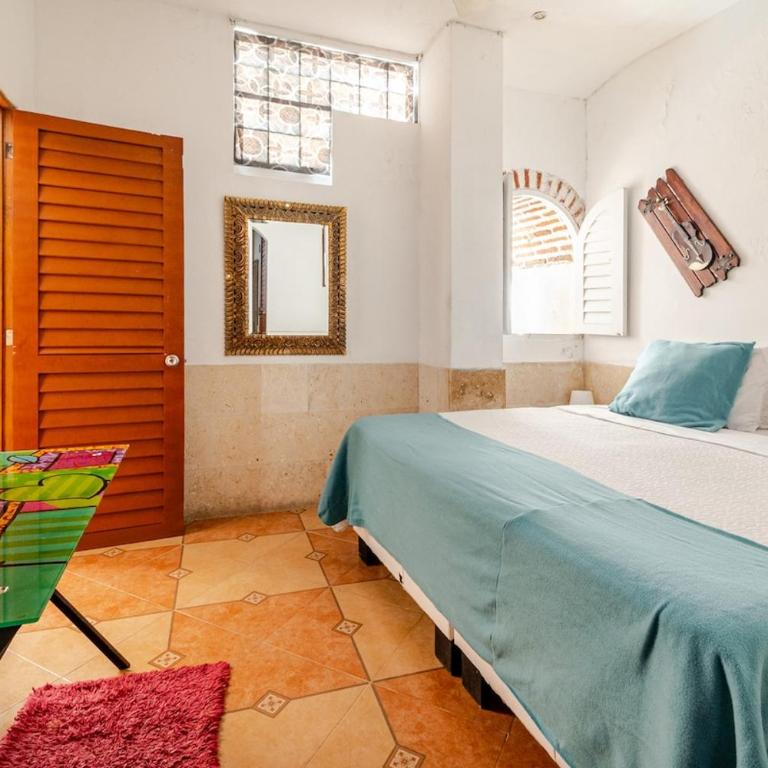 Luxury 5 Bedroom Old Town House - Villa - 20