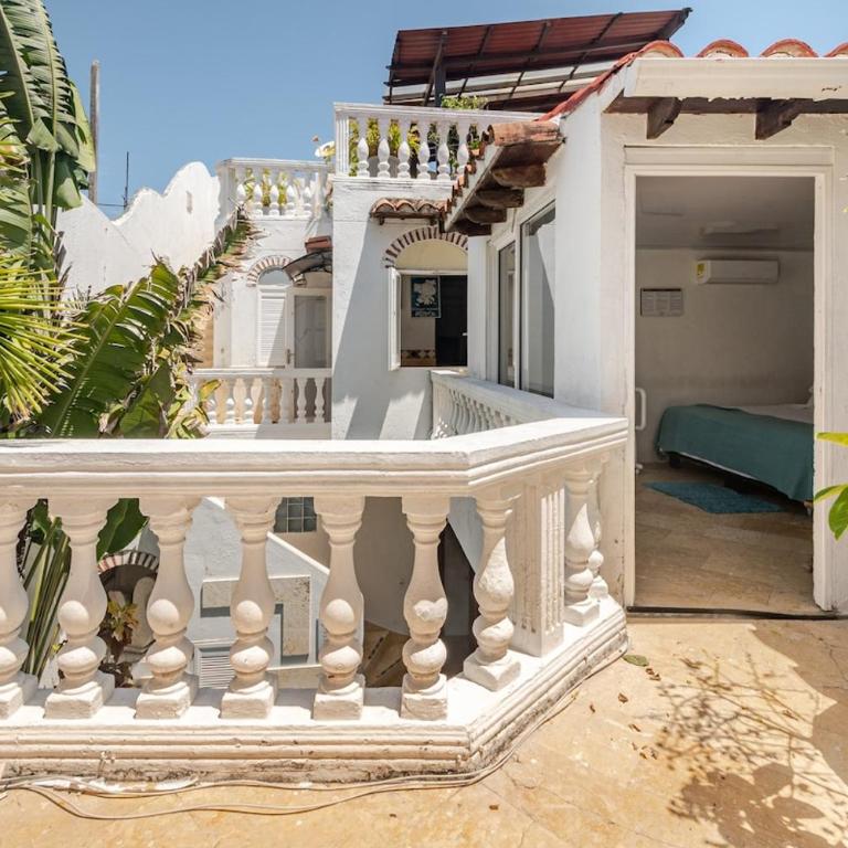 Luxury 5 Bedroom Old Town House - Villa - 36