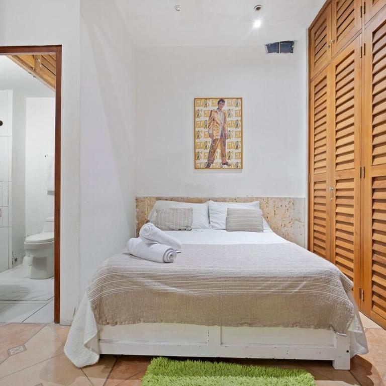 Luxury 5 Bedroom Old Town House - Villa - 61