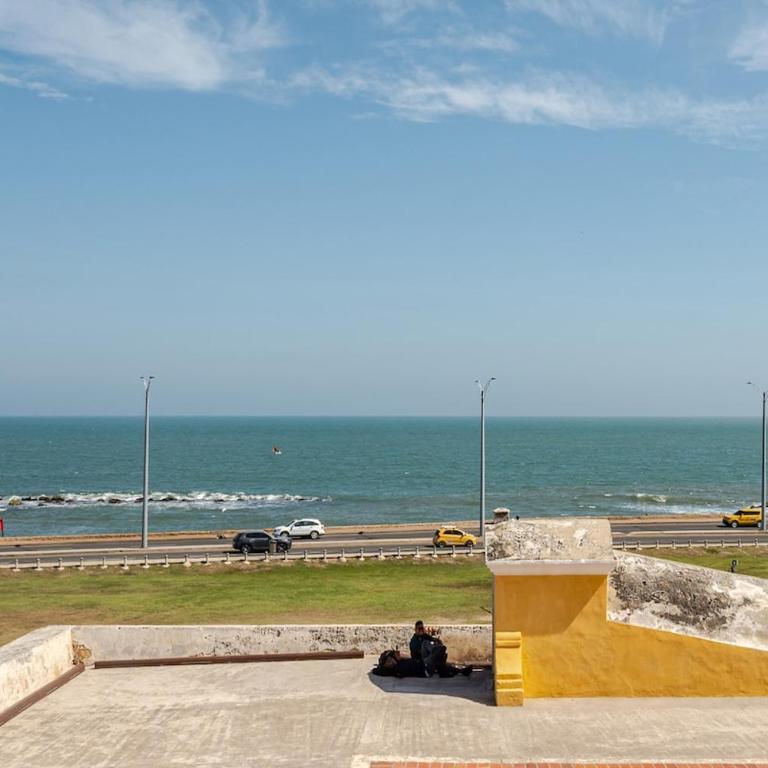 Luxury 5 Bedroom Old Town House - Villa - 87