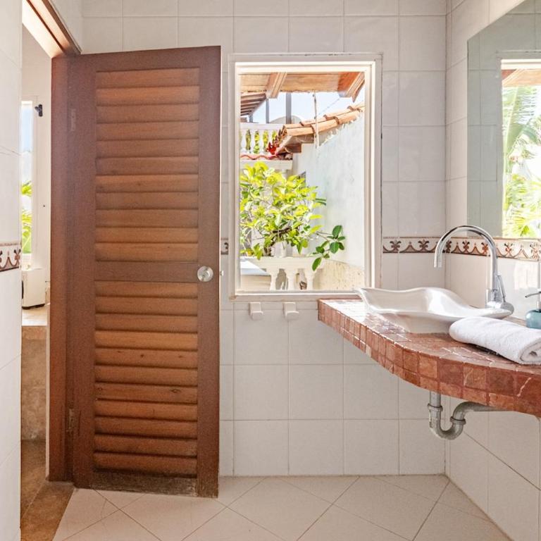 Luxury 5 Bedroom Old Town House - Villa - 93