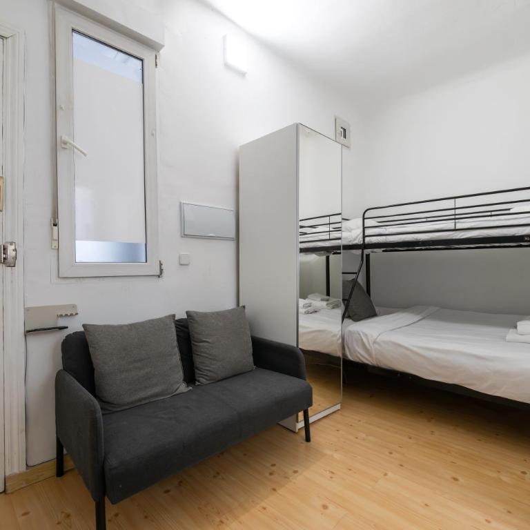 Loft Céntrico junto al Metro a 12 min de Plaza España con AC, WiFi y Lavadora - Studio - 8