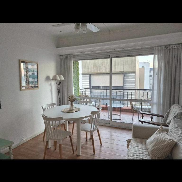 Apartment with an ocean view - One-Bedroom Apartment - 20