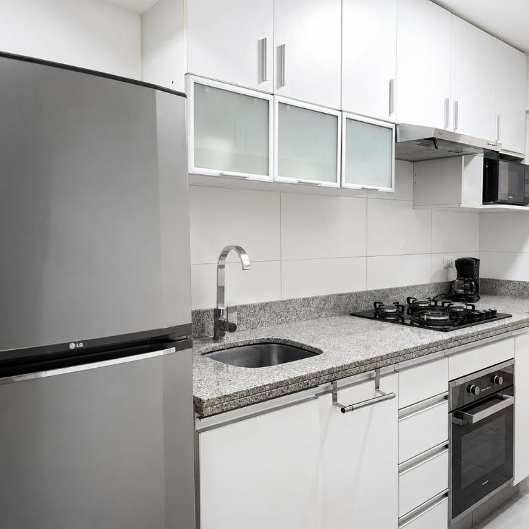 Miraflores Central Habitacion con baño compartido - Habitación Doble con baño compartido - 10