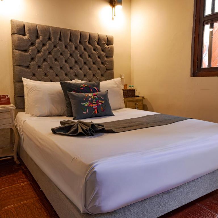 Casa Bugó Centro Histórico Hotel Boutique - Habitación Doble Pequeña - 8