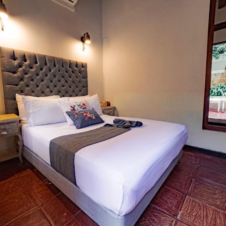 Casa Bugó Centro Histórico Hotel Boutique - Habitación Doble Pequeña - 9