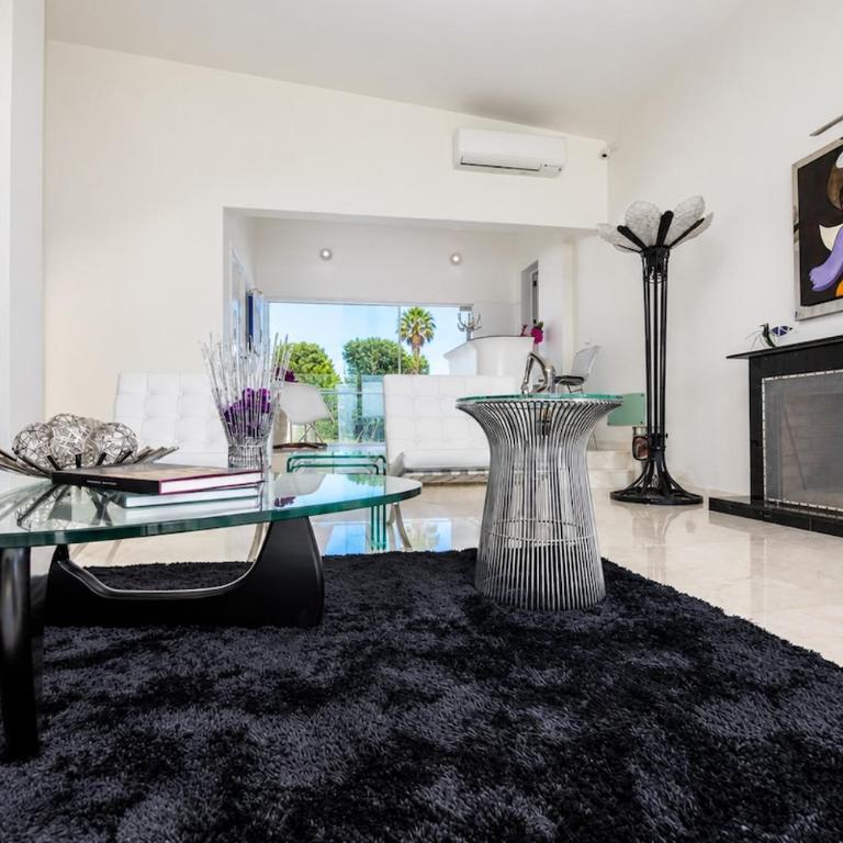 Luxury 5-Suite Mansion with Heated Pool - Deluxe Villa - 47