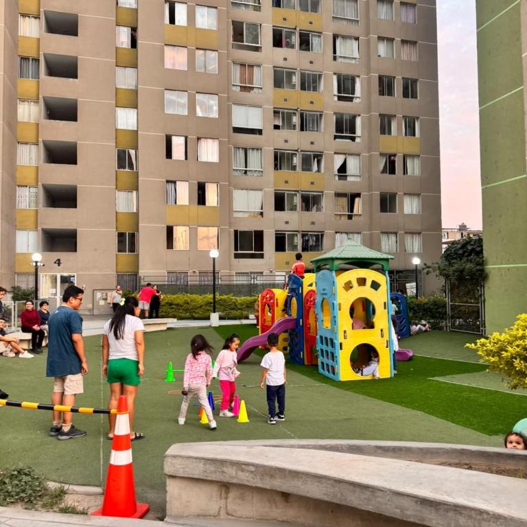Cozy apartment close to Mall Plaza and the metro - Apartamento de 3 dormitorios - 15