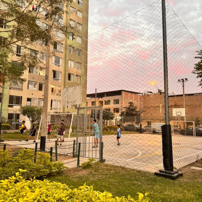 Cozy apartment close to Mall Plaza and the metro - Apartamento de 3 dormitorios - 24