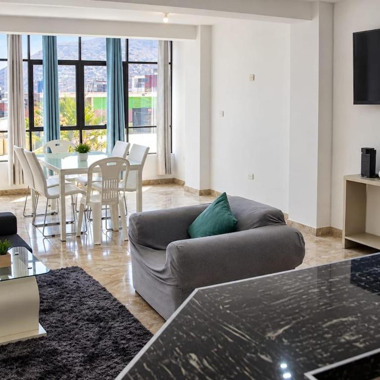 Departamento excelente ubicación - Two-Bedroom Apartment - 1