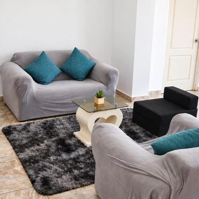 Departamento excelente ubicación - Two-Bedroom Apartment - 3