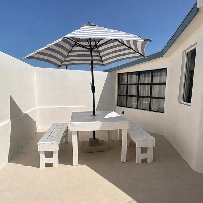 Casa Frida - Beach City retreat - Villa - 3
