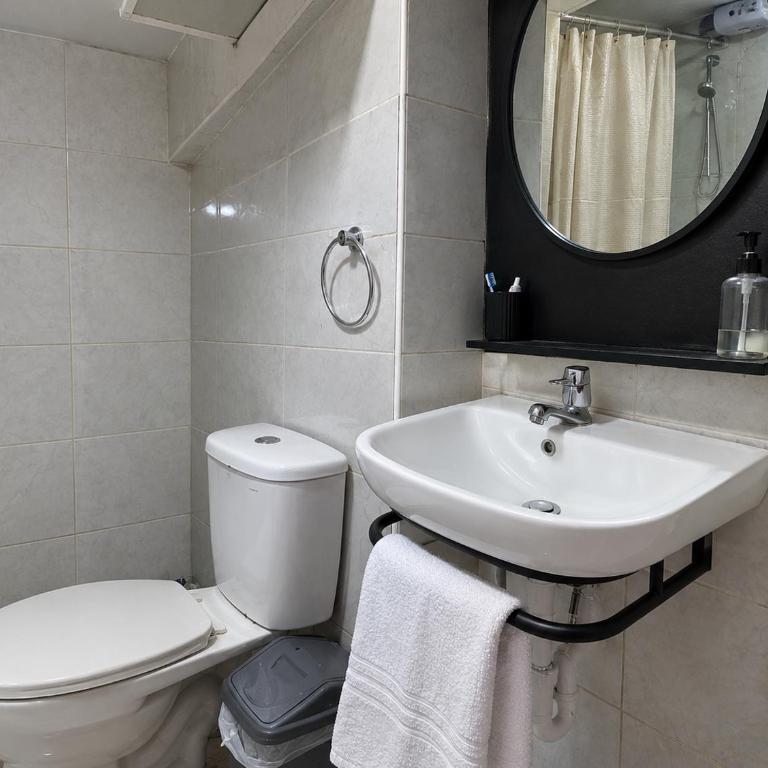 Inka Roof Hostel & Flashpackers Cusco - Bed in 6-Bed Female Dormitory Room - 1