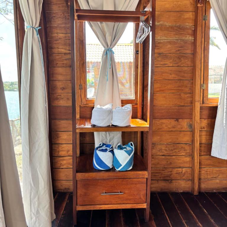 Hotel My Love Bacalar Lagoon Front -Gratis Renta Kayyaks - Bungalow Deluxe Lagoon View with Terrace - 5