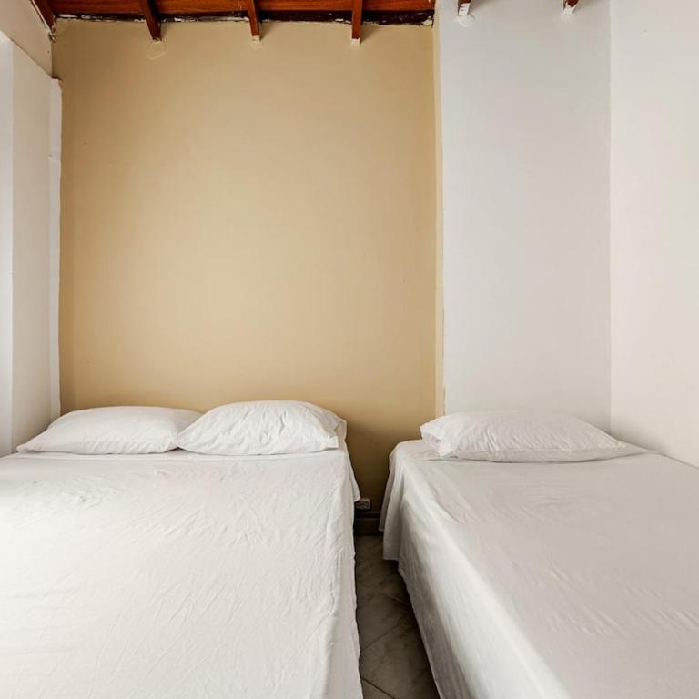Casa comoda en Laureles cerca del Estadio y la 70 "Máx 8 huéspedes - Apartamento Estándar de 4 dormitorios - 23